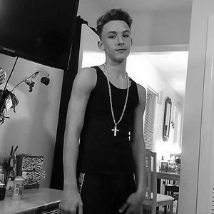 Meet your Posher, Christian